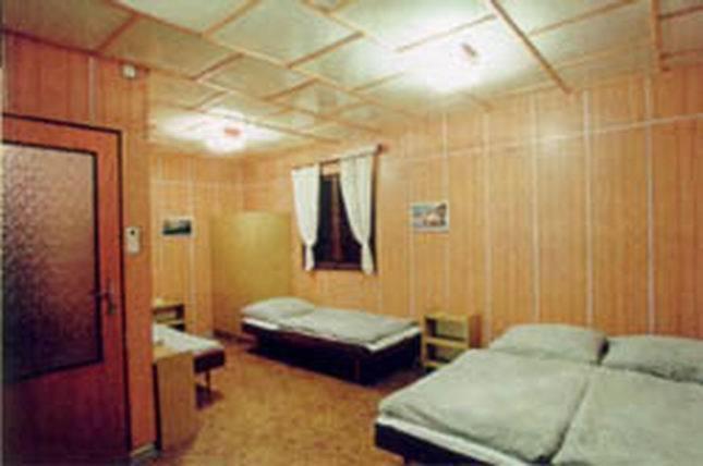 Autokemp Liberec Otel Oda fotoğraf